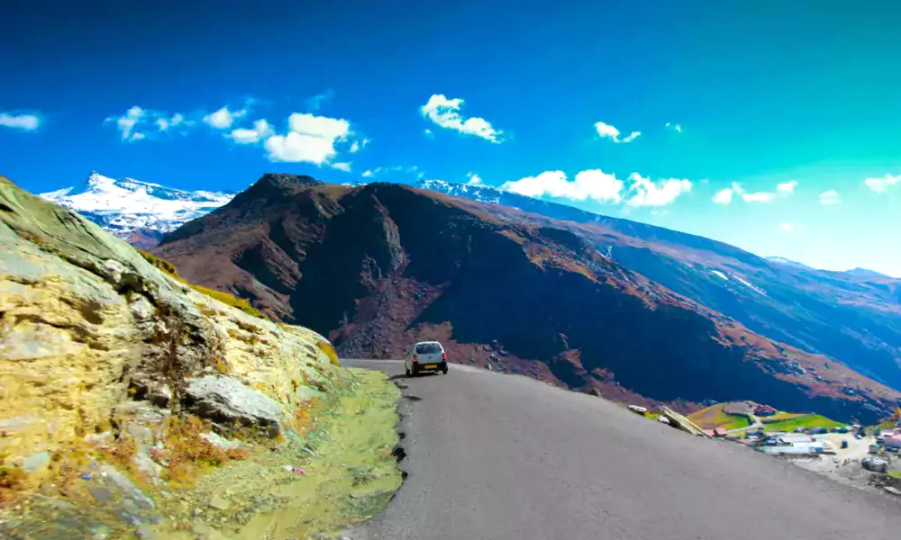 Delhi to Manali Tour by Tempo Traveller