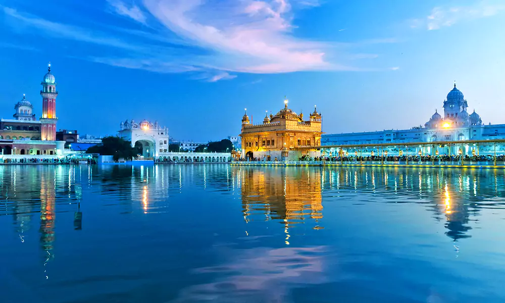 A Heritage Tour of Amritsar by Car