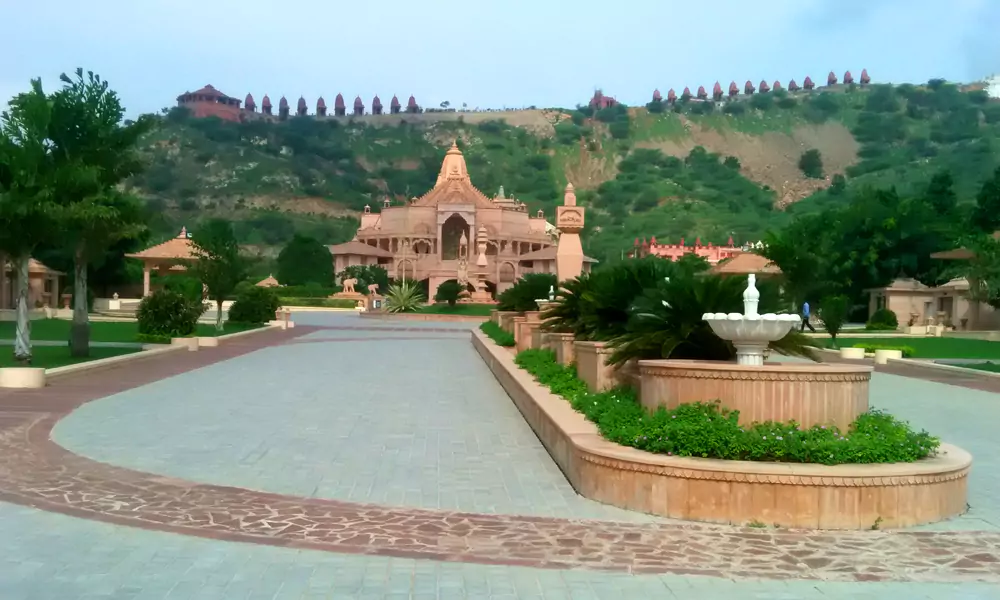 Nareli Jain Temple